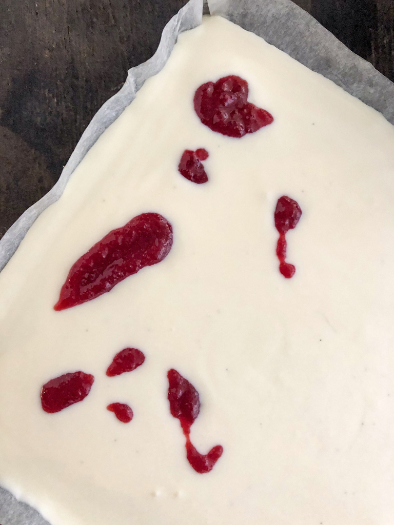 barrette di cheesecake ai frutti rossi gourmama preparazione_11