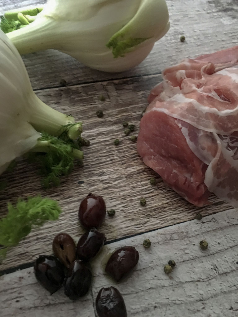 filetto di maiale con finocchi al timo e olive taggiasche ingredienti