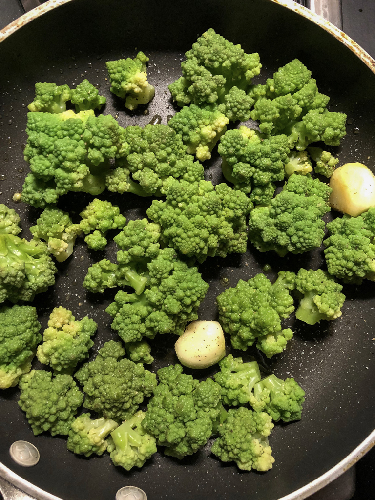 galette con broccolo romanesco e patate broccoli_2