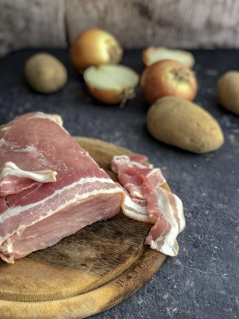 lonza di maiale al bacon con patate e cipolle ingredienti_5