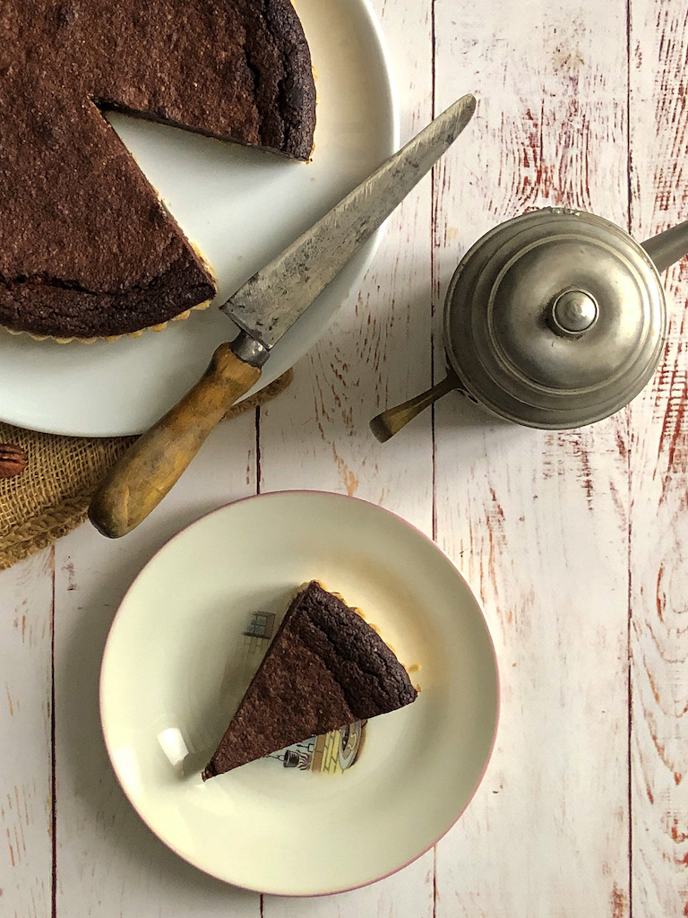 torta al cioccolato fondente e noci pecan presentazione_6